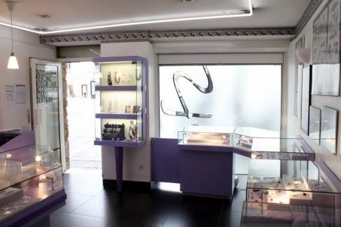 salon la boutique de piercing